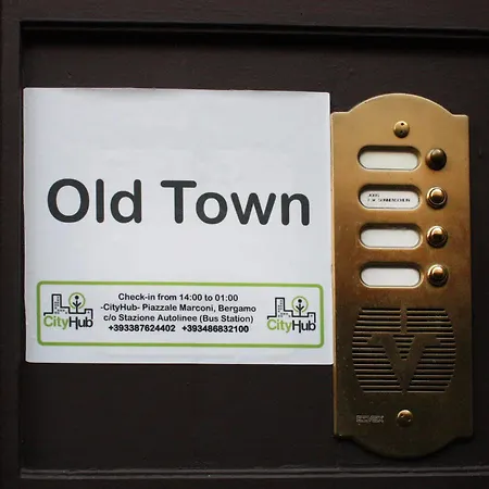 Old Town Funicolar Гостевой дом Бергамо