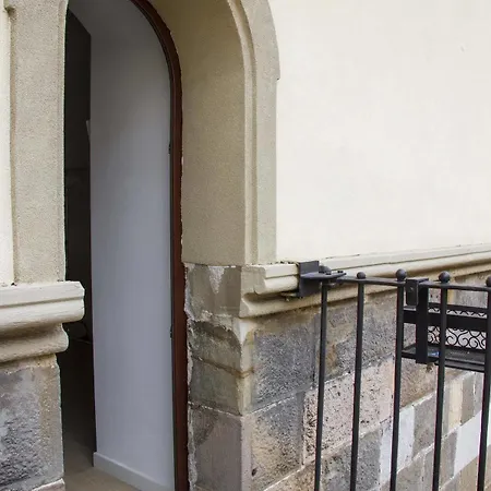 Old Town Funicolar Бергамо